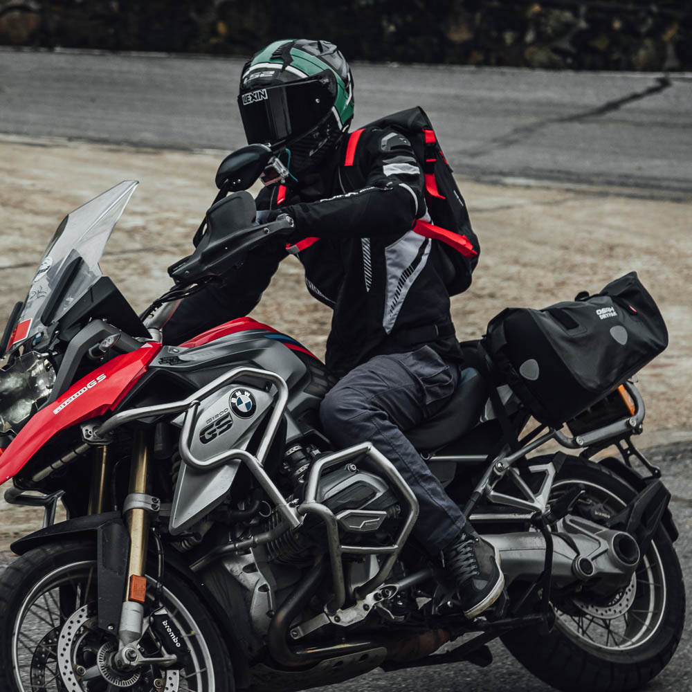 Wasserdichte Motorradtaschen für alle Fahrer